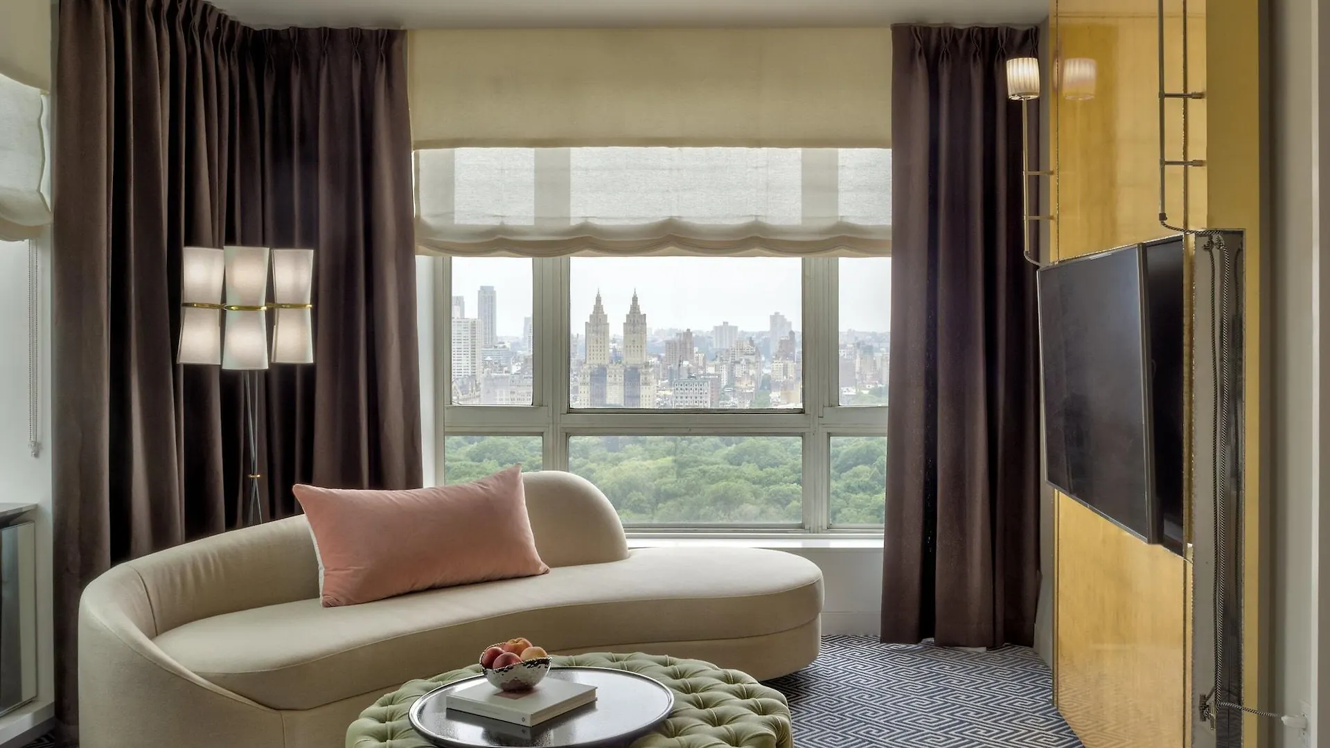 The Carlyle, A Rosewood Hotel New York