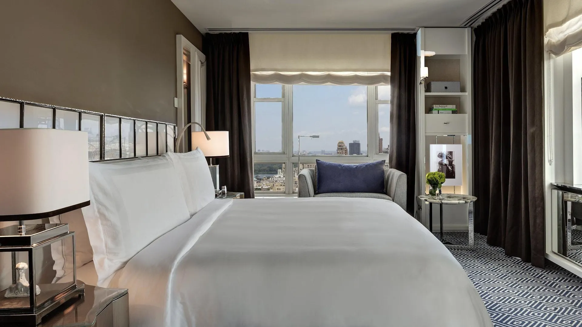 The Carlyle, A Rosewood Hotel New York