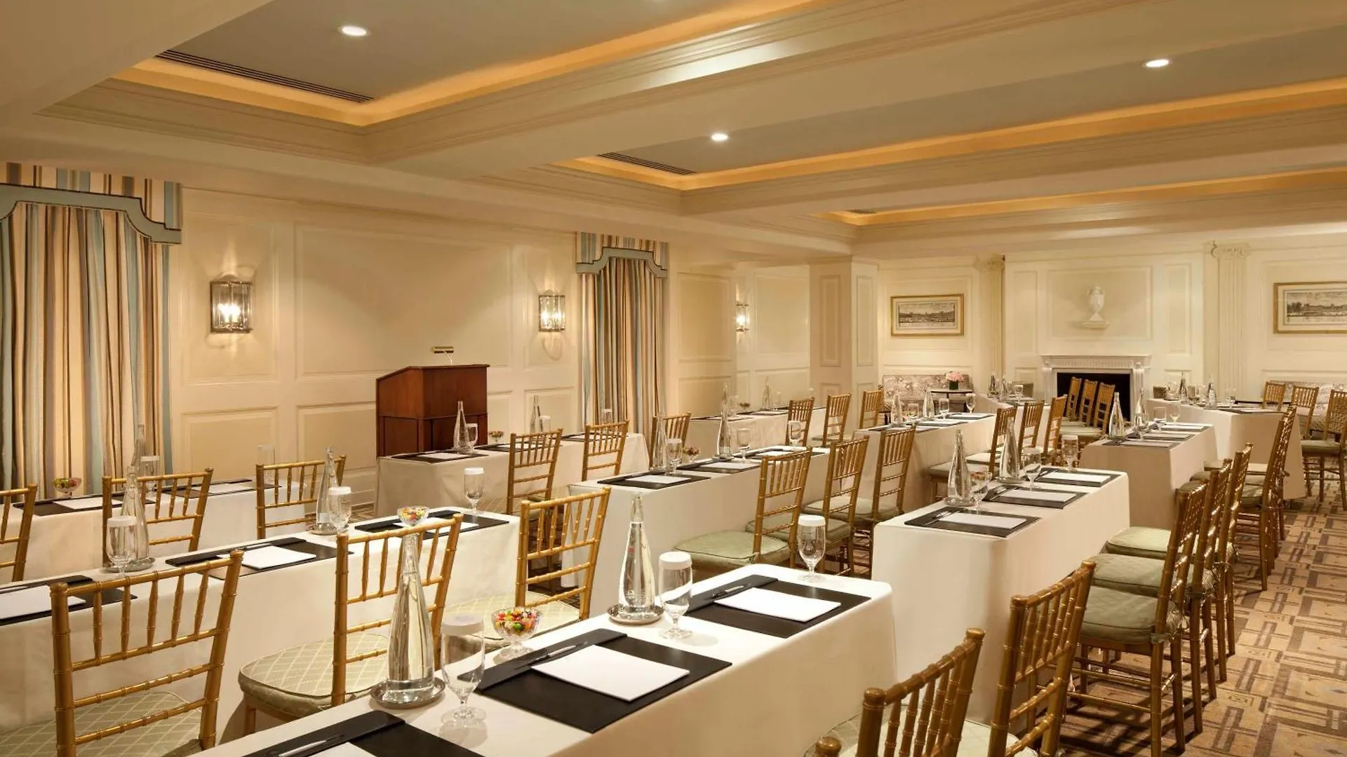 The Carlyle, A Rosewood Hotel New York 5*,