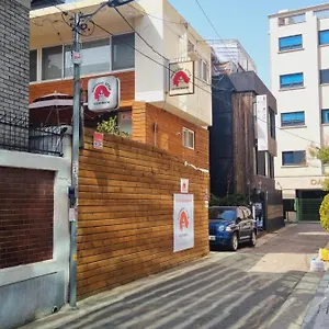 https://hongdae-style-guesthouse.hotels-seoul.net