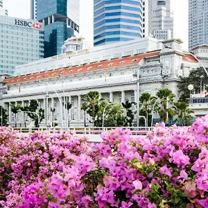 The Fullerton Hotel